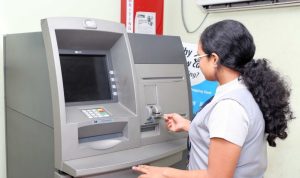 Atm Card&nbsp; अब एटीएम रखने वालो के लिए आ गई बहुत बड़ी खुशखबरी और जाने इसके बारे में पूरी बात&nbsp;