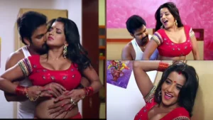 Bhojpuri Hot मोनालिसा और पवन सिंह ने अपने रोमांस से मचा दिया तहलका रोमांस की वीडियो देख हिल उठा इंटरनेट