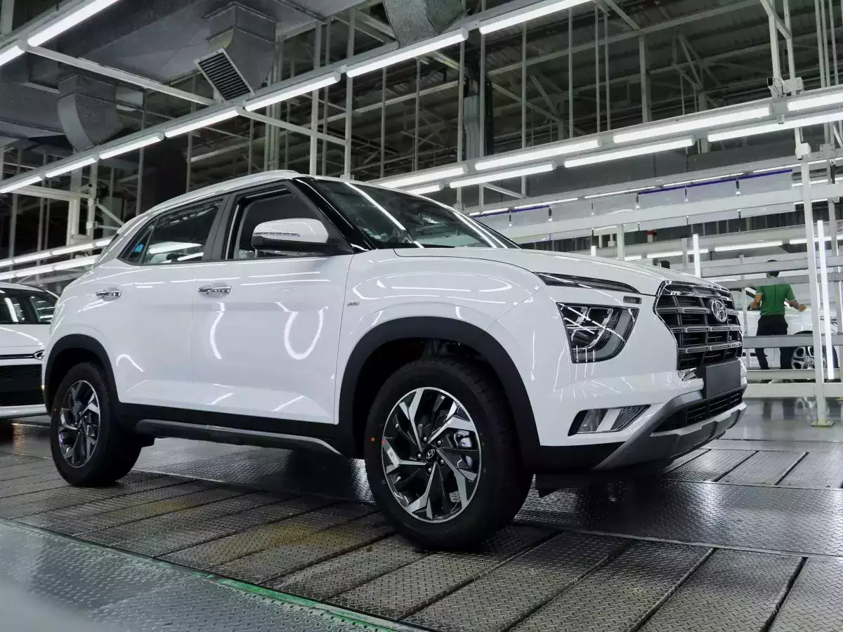 Hyundai Creta सिर्फ 1 लाख में खरीदे Hyundai Creta और शानदार ऑफर्स के साथ मिलेगा suv का पूरा मजा 