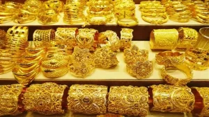 Gold Price Today: सोने के भाव में आया बड़ा उछाल और 10 ग्राम का रेट सुनकर छूटेंगे पसीने जाने डिटेल्स&nbsp;