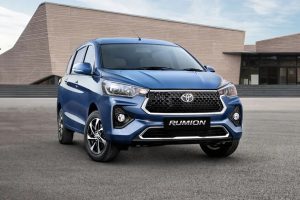 Toyota Rumion&nbsp; Ertiga के छक्के छुड़ाने आ रही है टोयोटा की 7 सीटर वाली कार और जबरस्दस्त फीचर्स के साथ करेगी धमाल&nbsp;