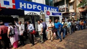 &nbsp;HDFC Bank एचडीएफसी यूजर्स की आँखों में से टपके आँशु बैंक कर्ज पर वसूलेगा ज्यादा EMI जाने पूरी डिटेल&nbsp;