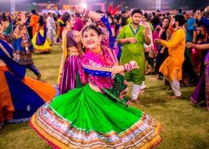 Navratri 2023: झूम कर मनाया नारियो ने नवरात्री महोत्सव में सांस्कृतिक गरबा महोत्सव जानिए पूरी खबर&nbsp;