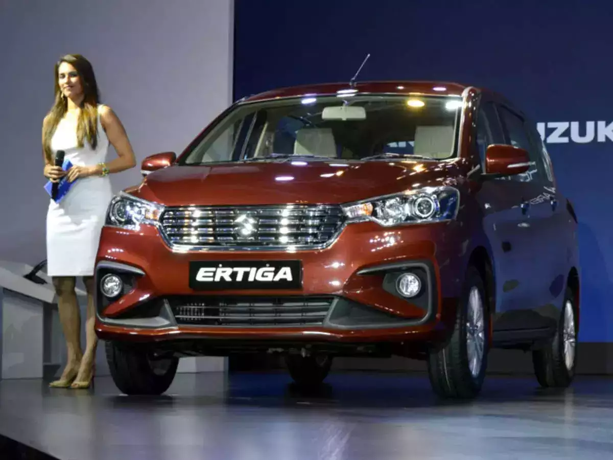 Maruti Ertiga: पर फेस्टिव सीजन से पहले मिला बंफर ऑफर, कीमत सुन लगेगा तगड़ा झटका 