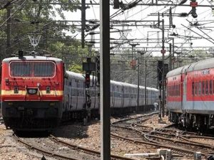 Indian Railways: दीपावली के शुभ अवसर पर पश्चिम रेलवे सूरत से सुबेदारगंज तक चलाएगी फ़ास्ट स्पेशल ट्रेन
