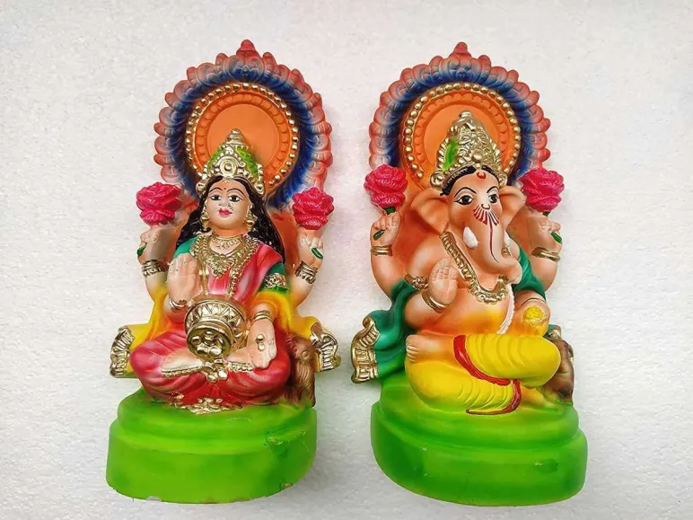 Diwali 2023: इस दीपावली पर भूलकर भी लक्ष्मी-गणेश जी की मूर्ति ऐसी न ख़रीदे, नहीं तो हो जावेंगे कंगाल  